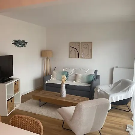 Grand T4 - 6 Couchages Pres Du De Face Aux Arenes * סוסטון