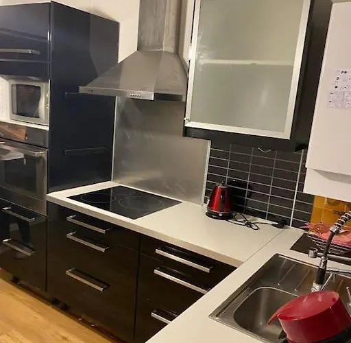 Grand T4 - 6 Couchages Pres Du De Face Aux Arenes *