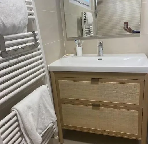 Apartamento Grand T4 - 6 Couchages Pres Du De Face Aux Arenes Soustons